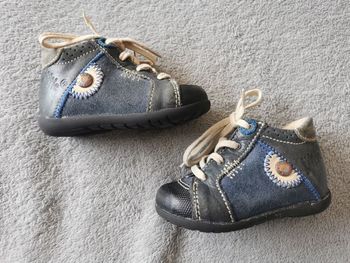 Chaussure 19