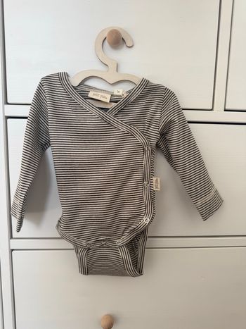 Body à rayures 1 mois Petit Piao neuf