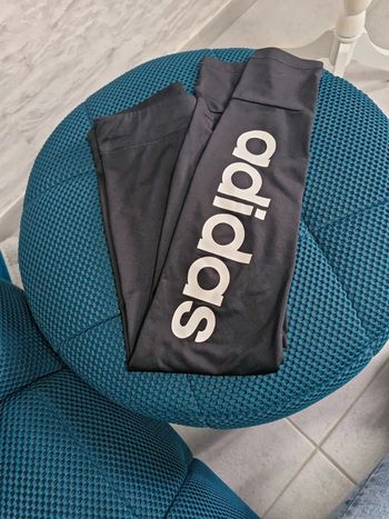 Leggings de sport adidas 11/12 ans
