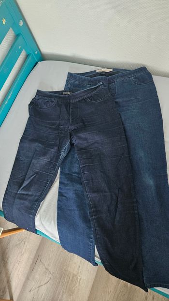 3 pantalons bleus