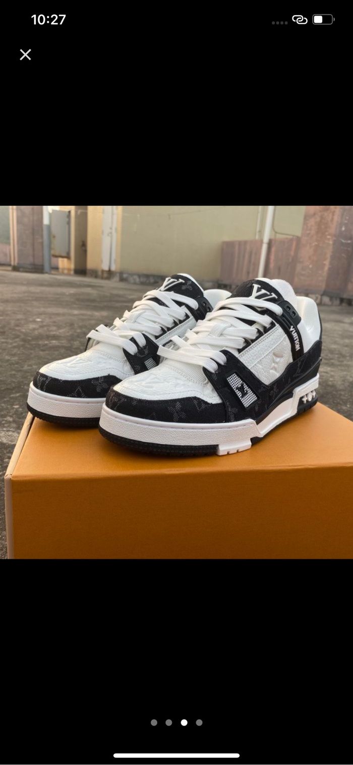 Basket Iv louis vuitton noir blanc 45 - photo numéro 3