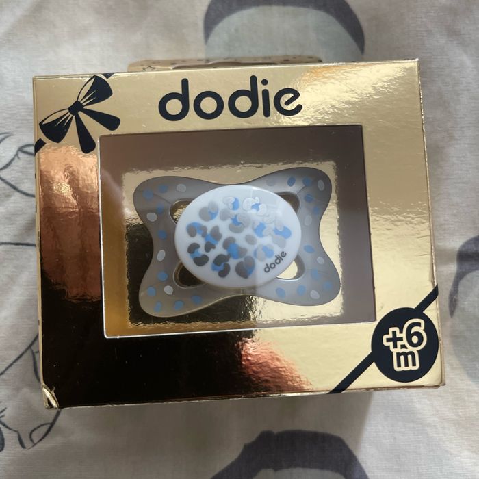 Tétine dodie +6mois