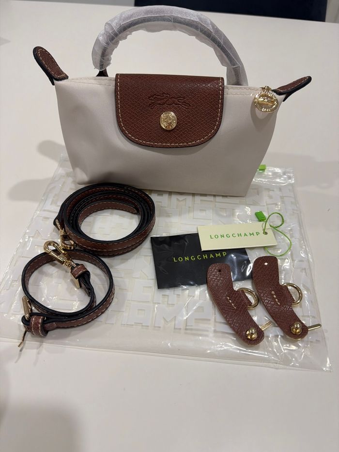 Sac Longchamp beige - photo numéro 1