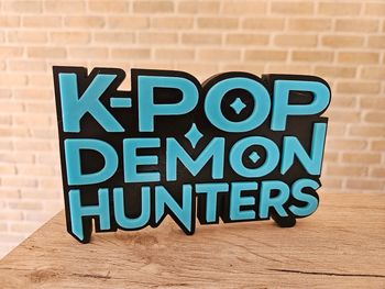 Logo film  Kpop demon hunters  Neuf