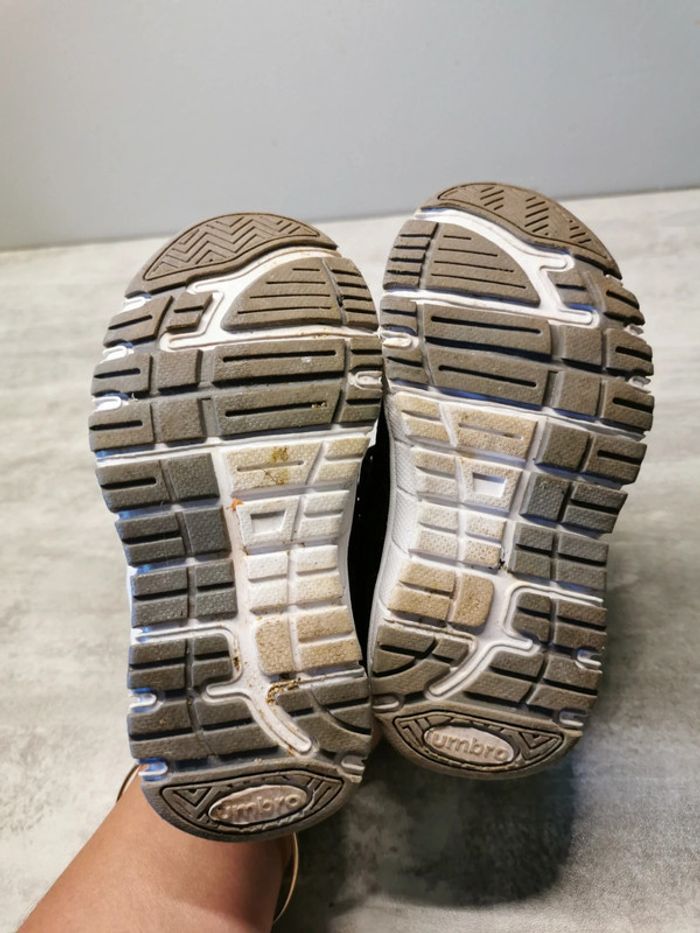 Baskets umbro - photo numéro 6