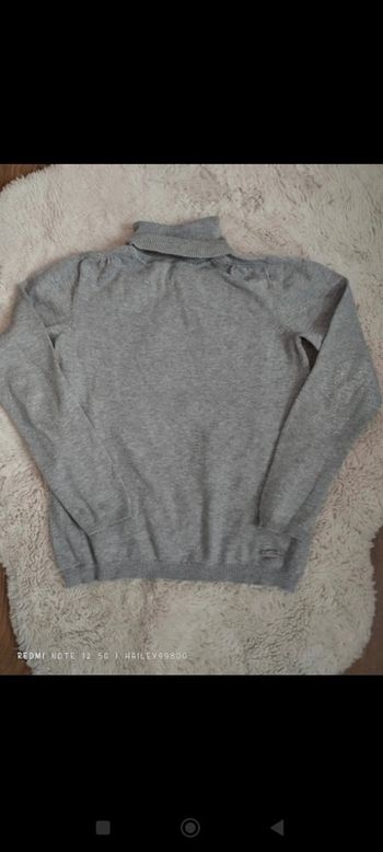 Pull col roulé taille 5 ans