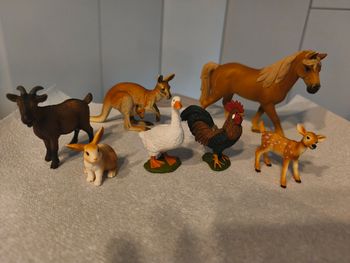 Lot de 7 figurines Schleich