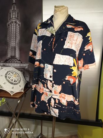 chemisier lumineux taille 46 réf 290 V7