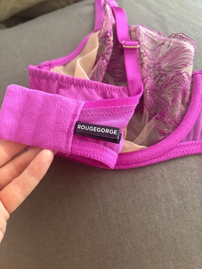 Soutien gorge rouge gorge 90E - photo numéro 6