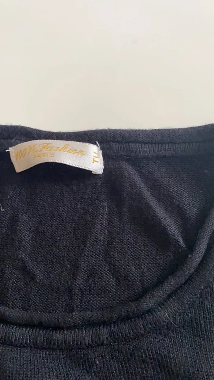 Pull noir sans manches - photo numéro 2