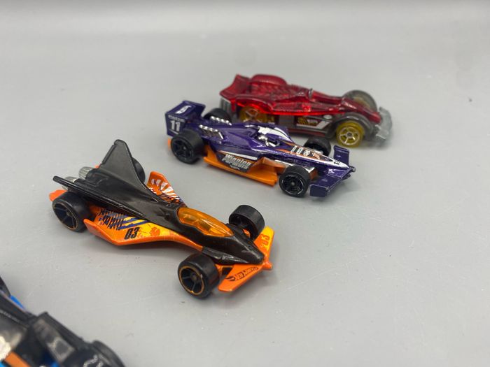 Lot de 5 voitures Hotwheels - photo numéro 4