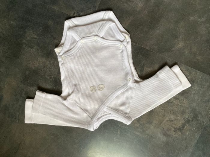2 body manches longues bébé Prema taille 00 tex - photo numéro 3