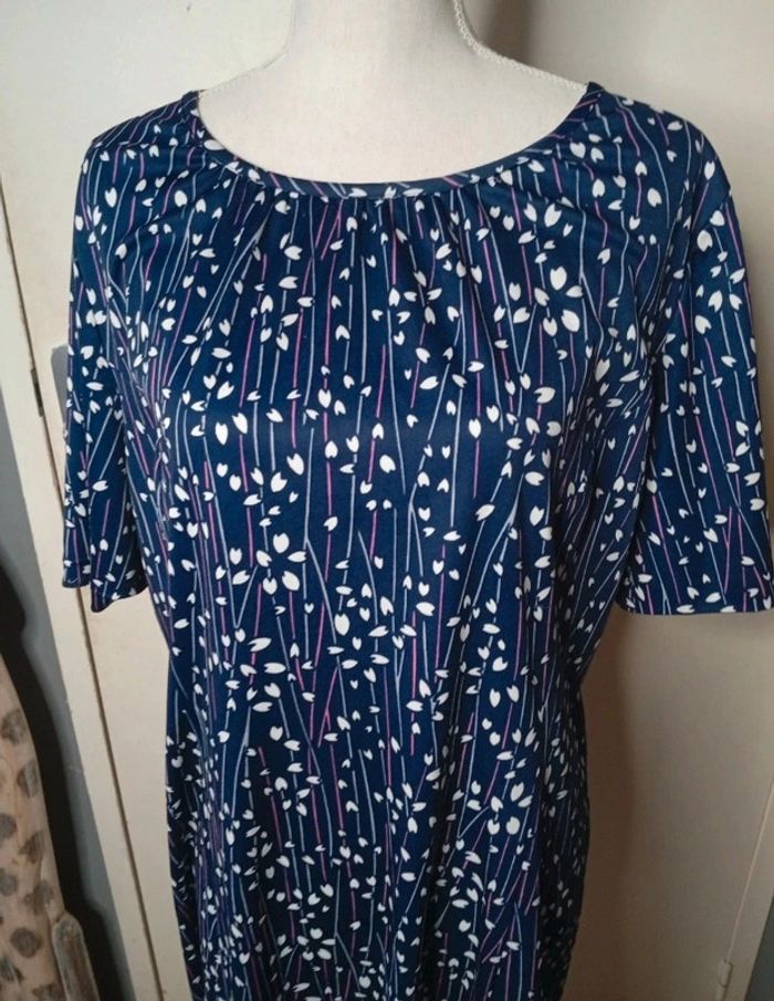 Jolie robe taille 42 Création Loiselet - photo numéro 2
