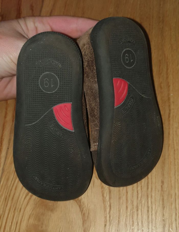 Chaussures neuves 19 - photo numéro 4