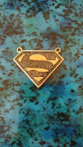 Pendentif Superman Logo DC comics pailleté