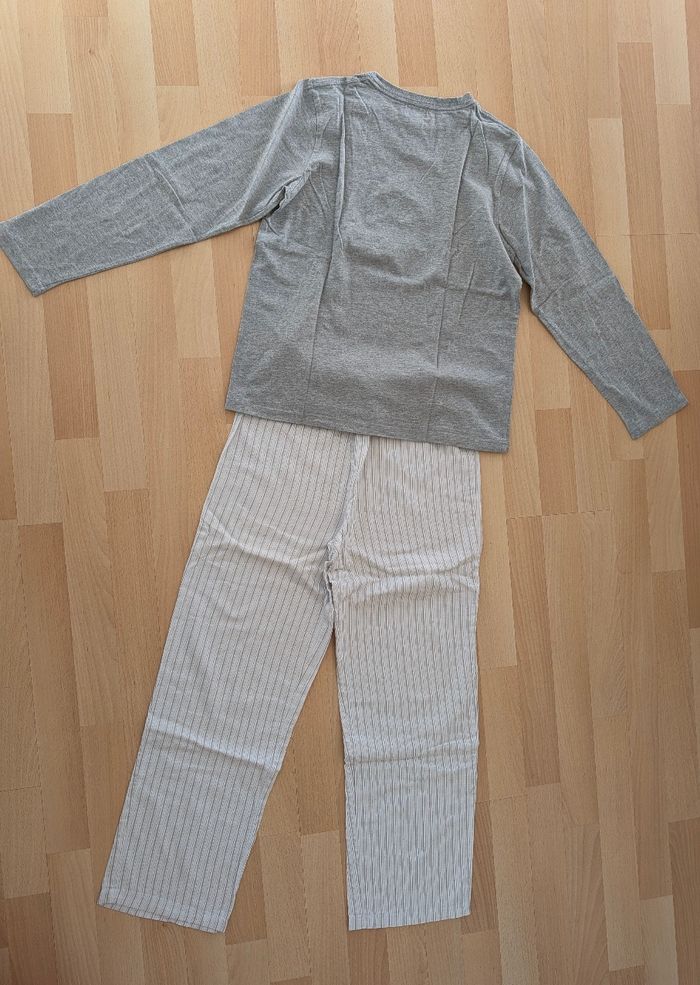 Pyjama gris Cyrillus TBE 14 ans - photo numéro 2