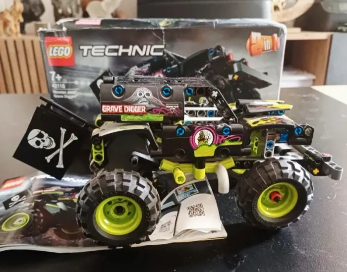 Légo technic monster jam monster truck - photo numéro 8