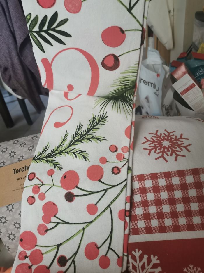 Lot de 3 torchons de Noel neufs sympa - photo numéro 6