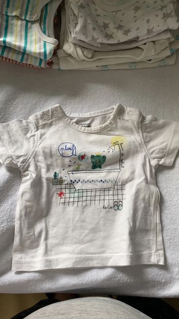 Tee shirt bébé