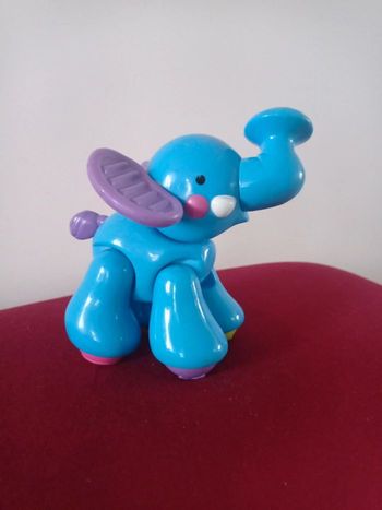 Éléphant articulé avec bruitages