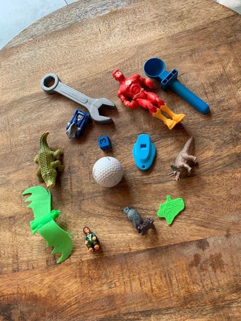 Gros lot jouets en vrac garçon