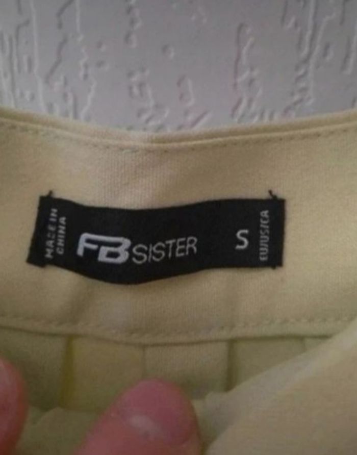 Jupe courte femme - photo numéro 5