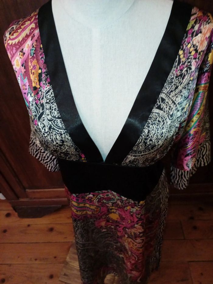 Robe manches courtes - photo numéro 3