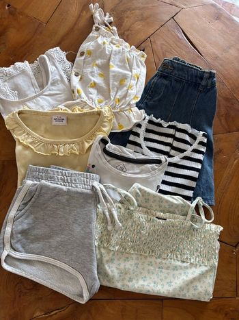 Lot vêtements fille 8 ans 