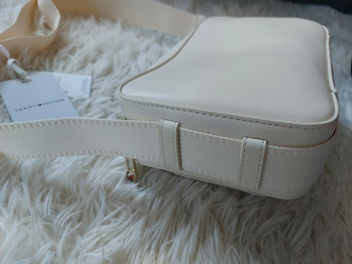 Sac à main Tommy Hilfiger - photo numéro 9