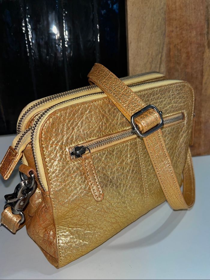 sac Léana doré - Léa Toni  - en cuir - photo numéro 2