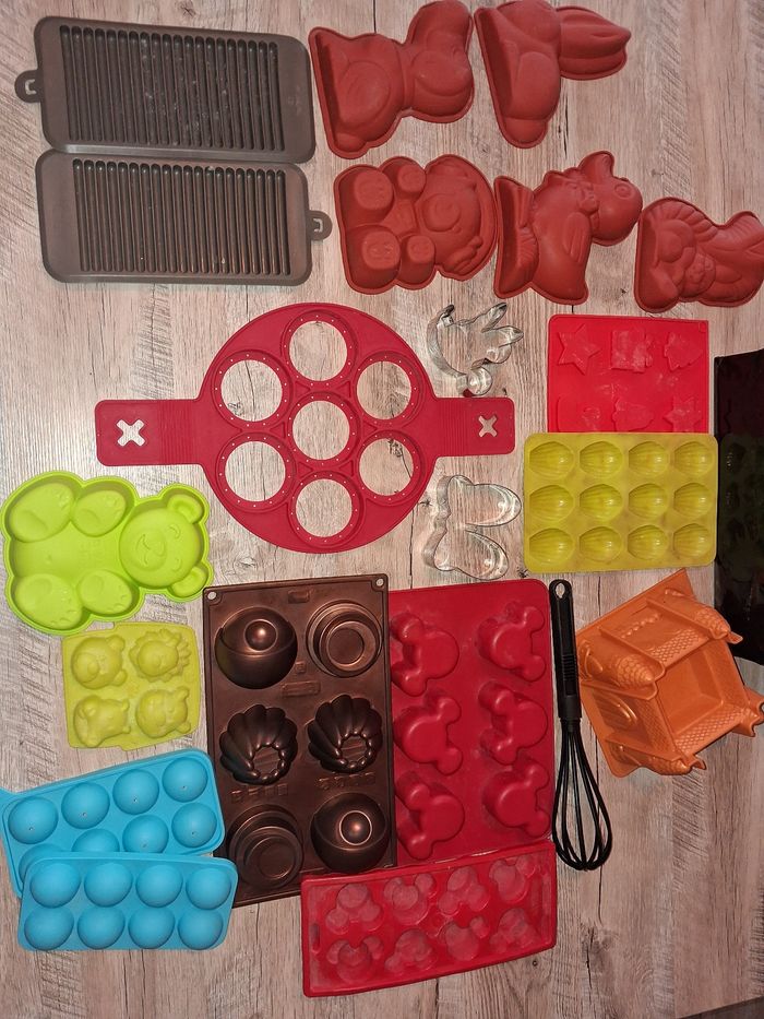 Gros lot de pâtisserie en silicone