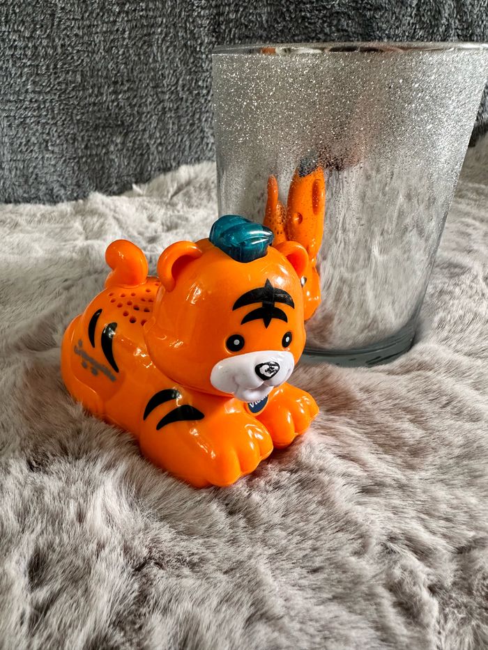 Gribouille le tigre a chatouille