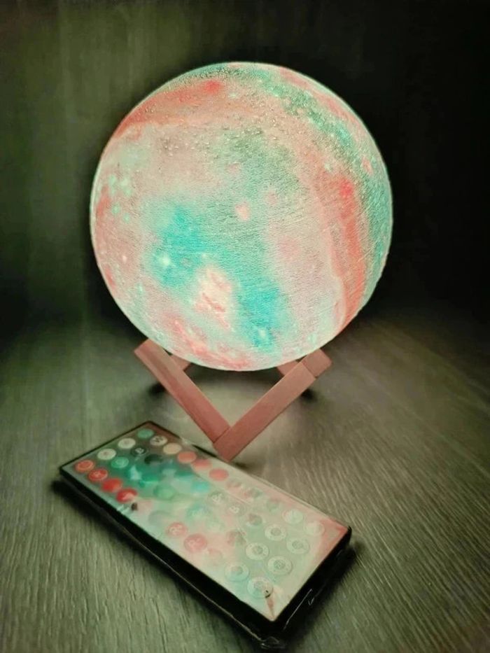 Magnifique Lampe Lune décorative 16 couleurs RGB - photo numéro 6