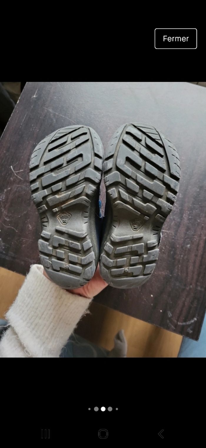 Basket Quechua taille 25 - photo numéro 4