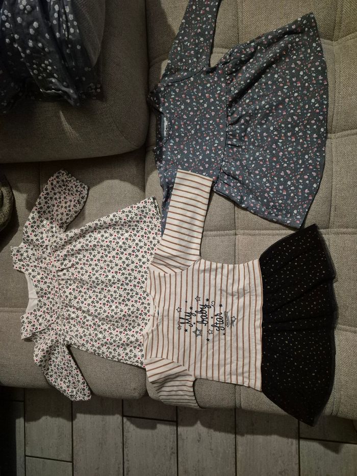 3 robes 6 mois