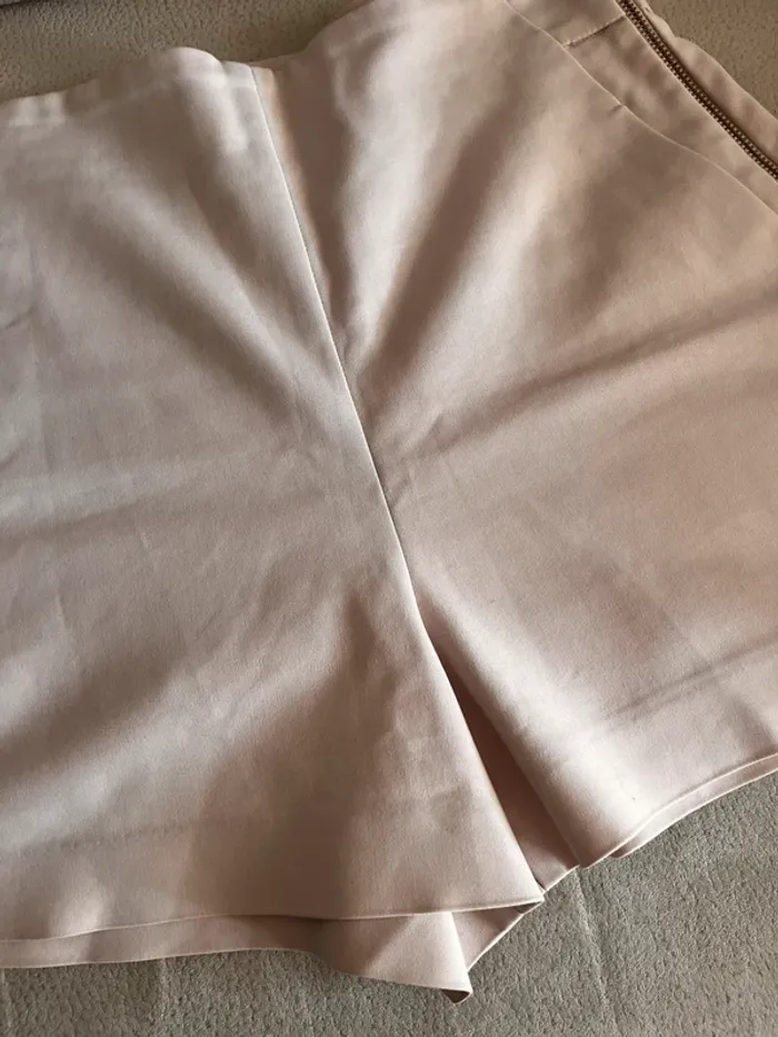 Short taille haute Zara taille m - photo numéro 2