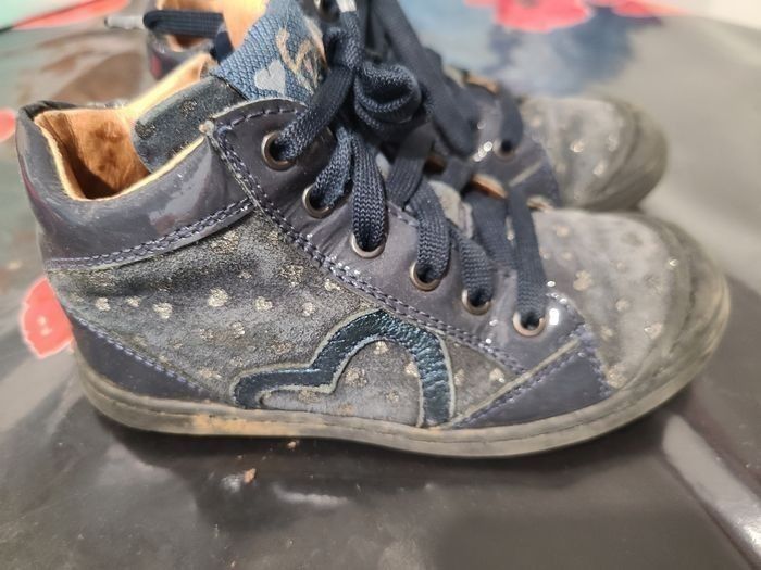 Chaussures 25