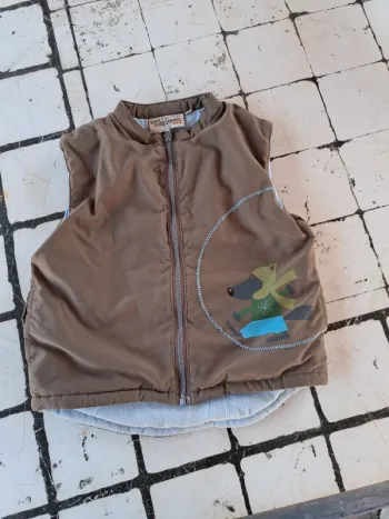 18 mois Veste sans manche tout simplement