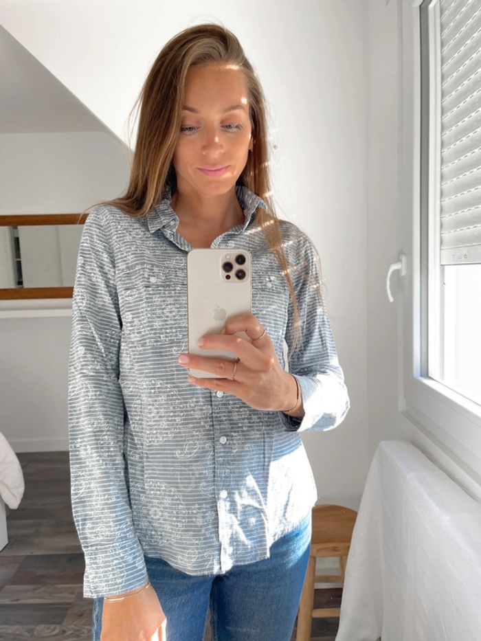 Chemise à rayures et motifs H&M bleu clair et blanc - photo numéro 5