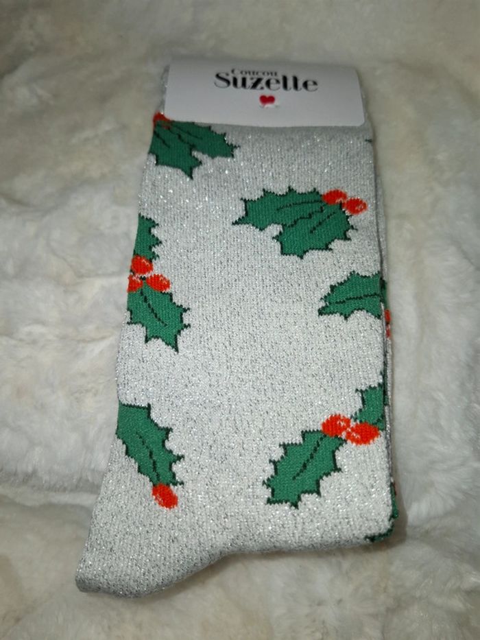Paire de chaussettes à paillettes imprimé houx - photo numéro 4