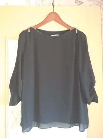 Superbe blouse Made In Italy femme noire fluide comme neuve 40/42