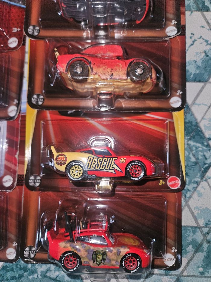 10 voitures cars Mattel neuves Disney Pixars 10 voitures mcqueen différentes - photo numéro 6