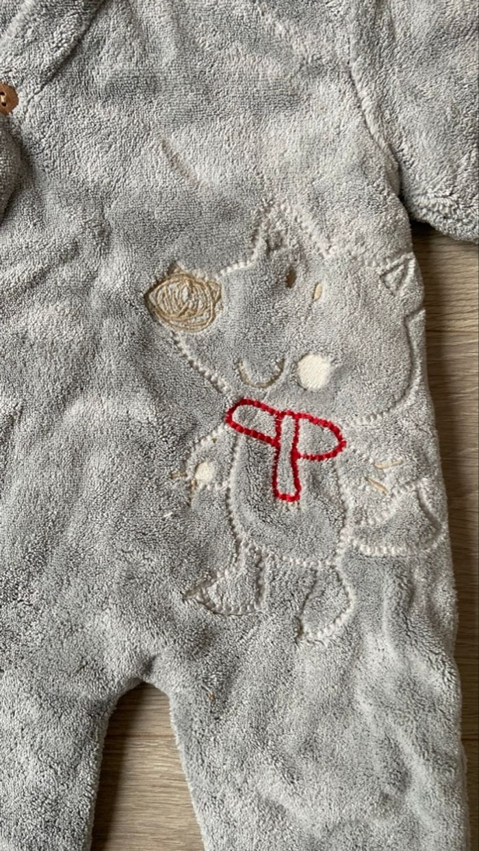 Combinaison grenouillère bébé 6 mois - photo numéro 3