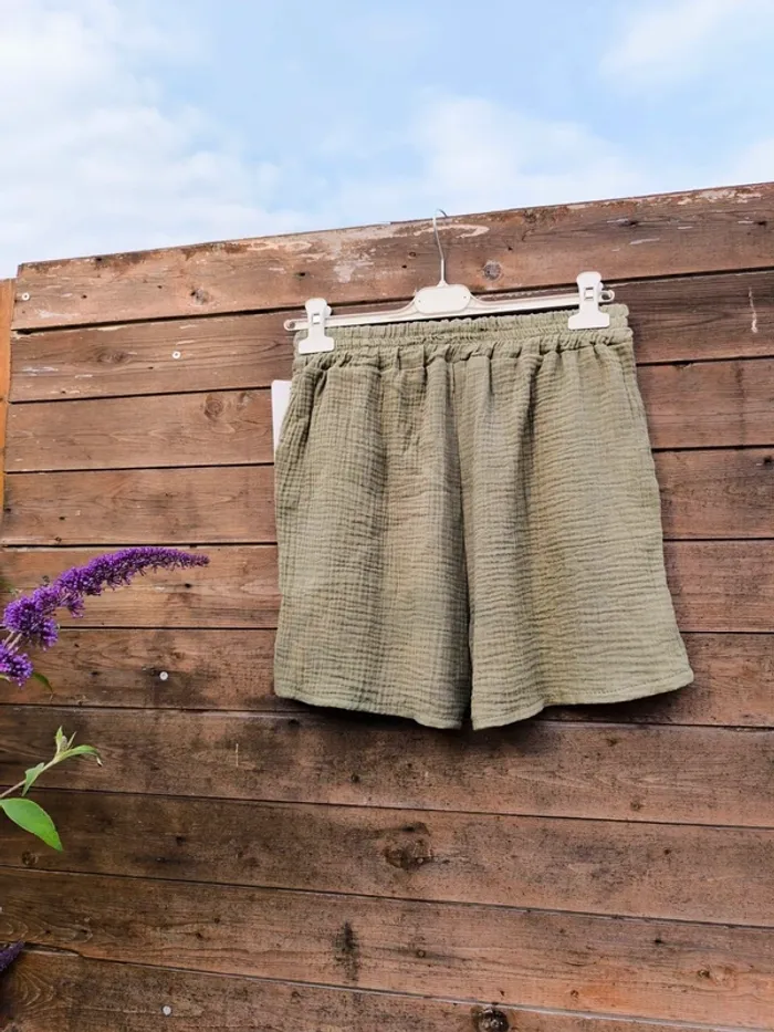 Short vert kaki gaz de coton TU 38 à 44 - photo numéro 3