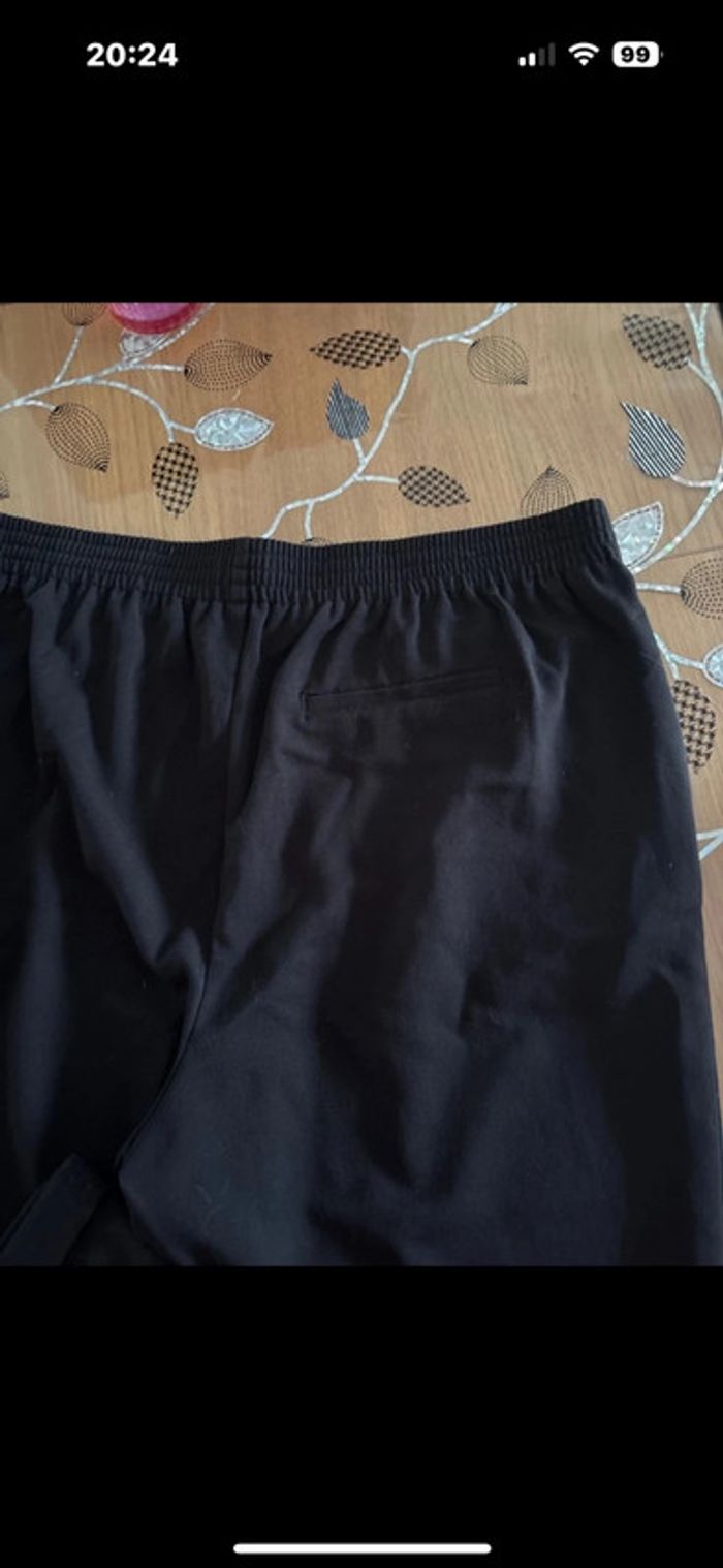 Pantalon noir - photo numéro 3