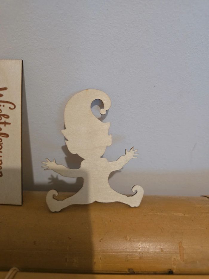 Empreinte  de pied et Empreinte  lutin neuf - photo numéro 2