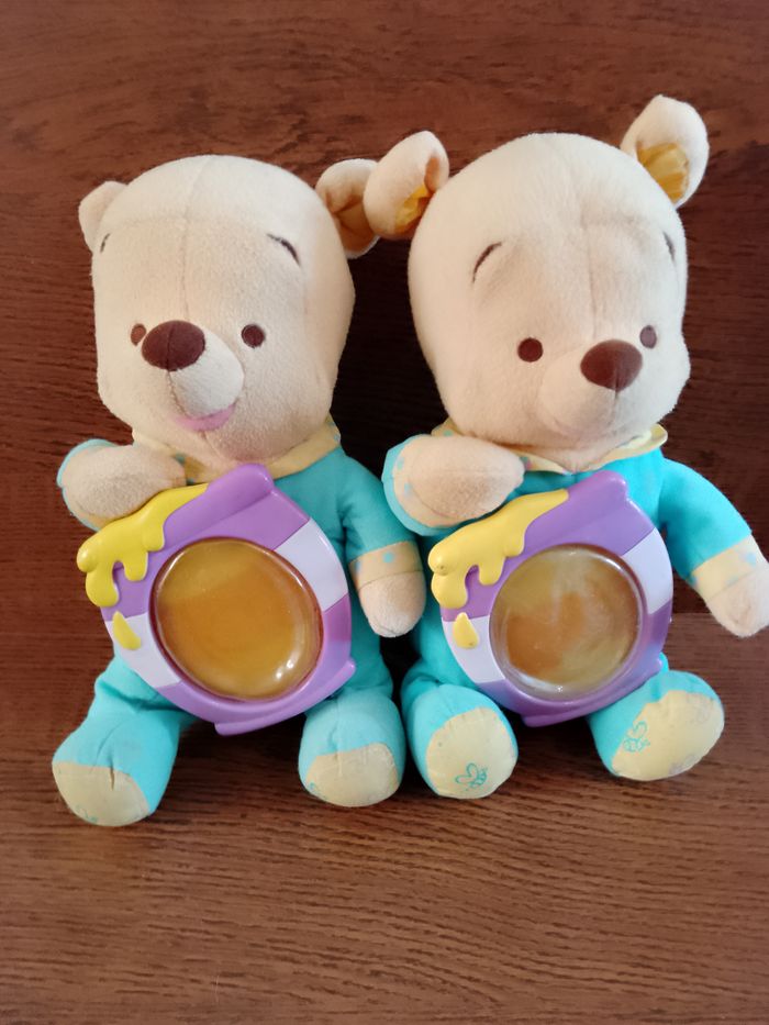 lot jouets d'éveil winnie veilleuse de nuit sophie la girafe ect - photo numéro 10