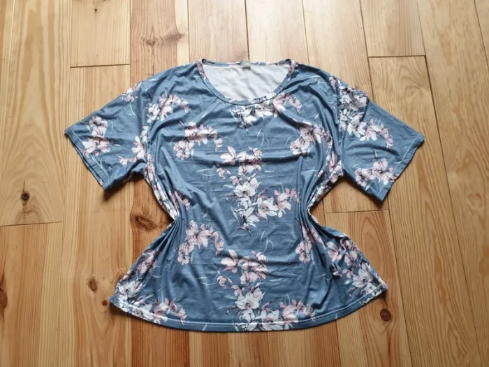 Lot de 30 vêtements femme - photo numéro 4
