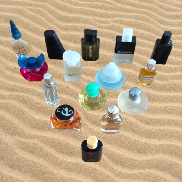 Lot de 15 miniatures de parfum Neuves 🌸