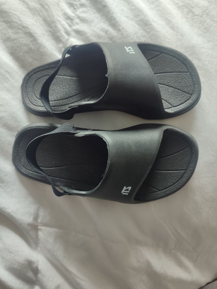 Sandales piscine mixte